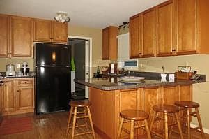 5th image of 804 Janet Ln