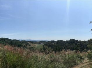 13 Sherwood Xing #B, Marshall, NC 28753