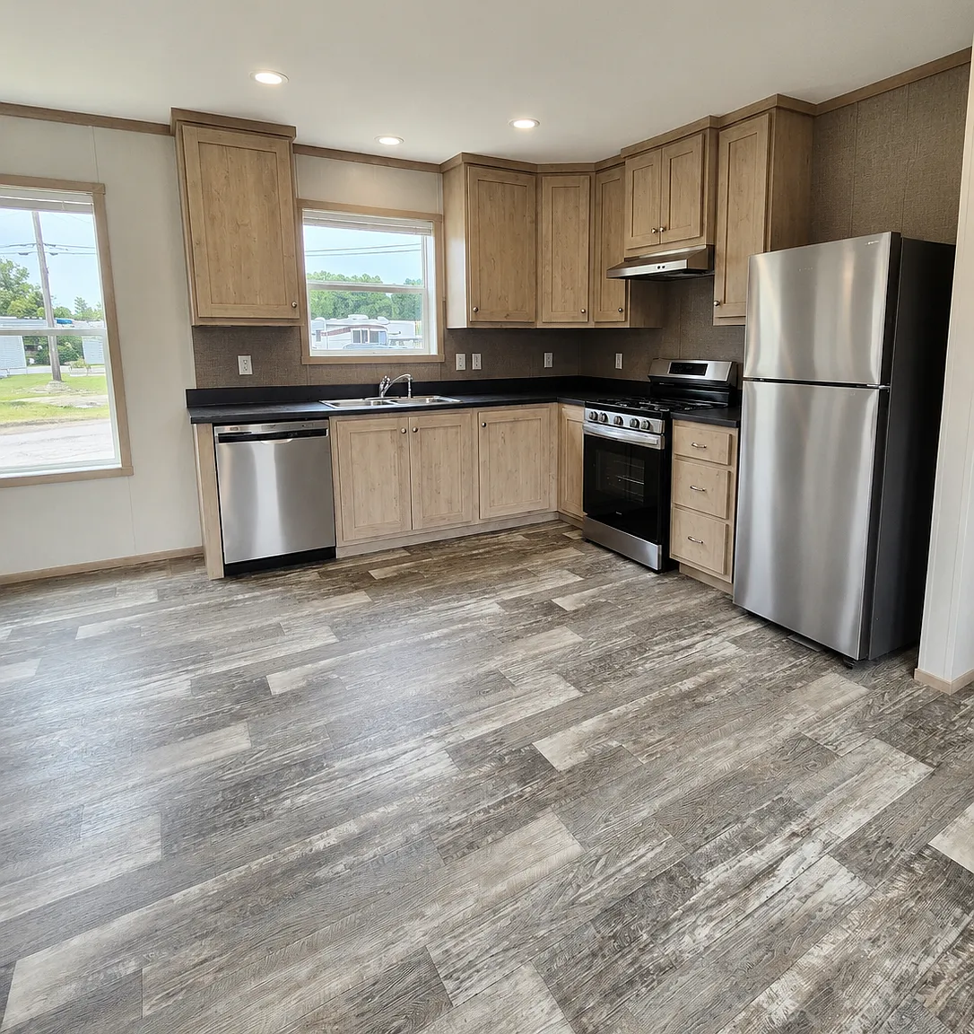 2 bed, 896 sqft, $1,075 — Photo 3
