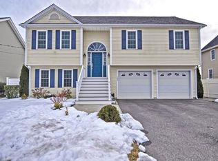 103 Bronson St, Fall River, MA 02721