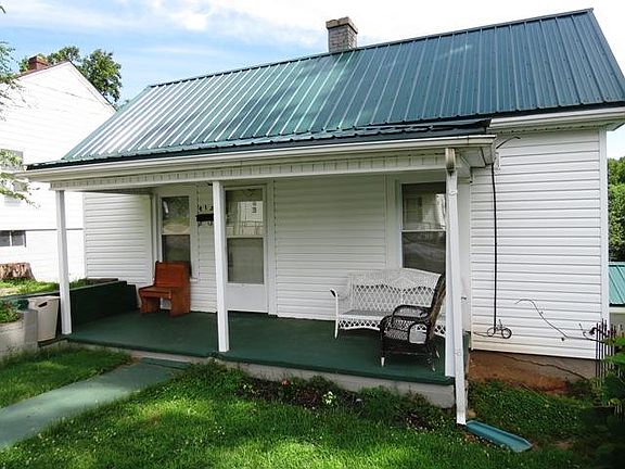 2nd image of 415 Virginia St