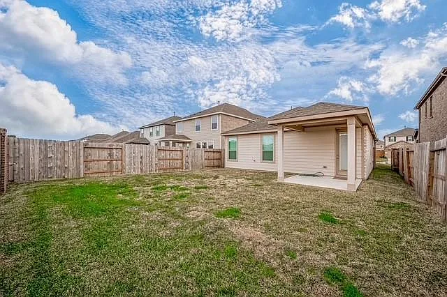 21227 Gulf Front Dr — Photo 35