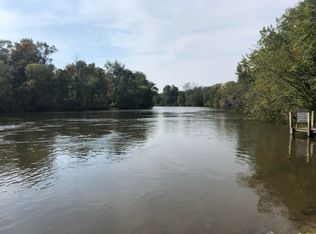 Riverbend Trl, Fennville, MI 49408