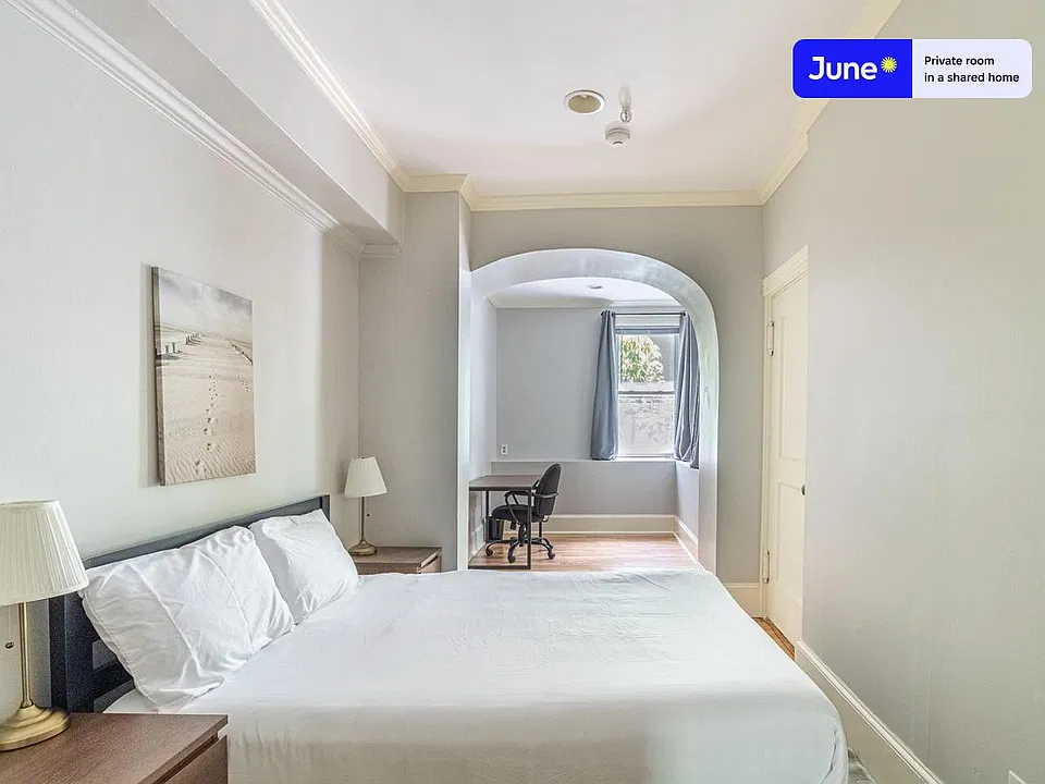 129 Chiswick Rd #A