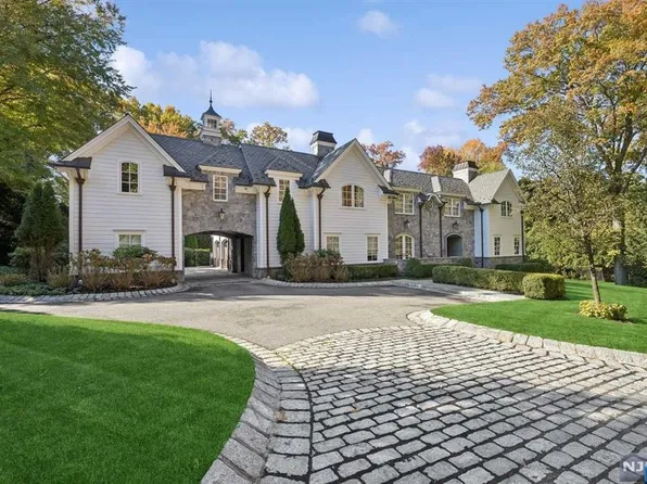 373 Hardenburgh Ave, Demarest, NJ 07627