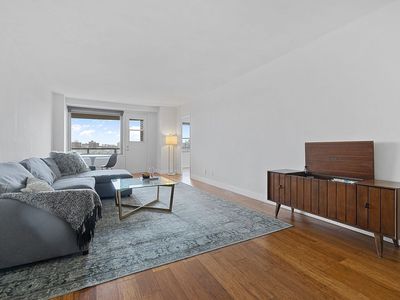 1020 Grand Concourse APT 10D, Bronx, NY, 10451