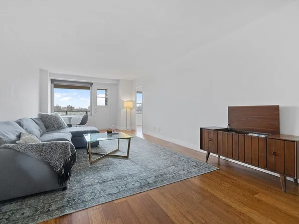 1020 Grand Concourse APT 10D, Bronx, NY 10451