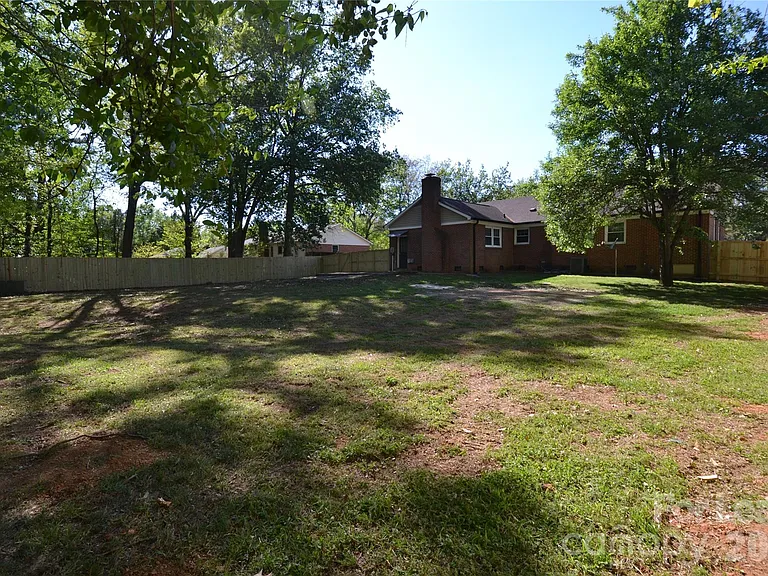 1422 Thermal Rd — Photo 39