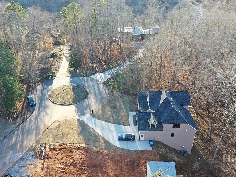 360 Ansley Dr — Photo 44