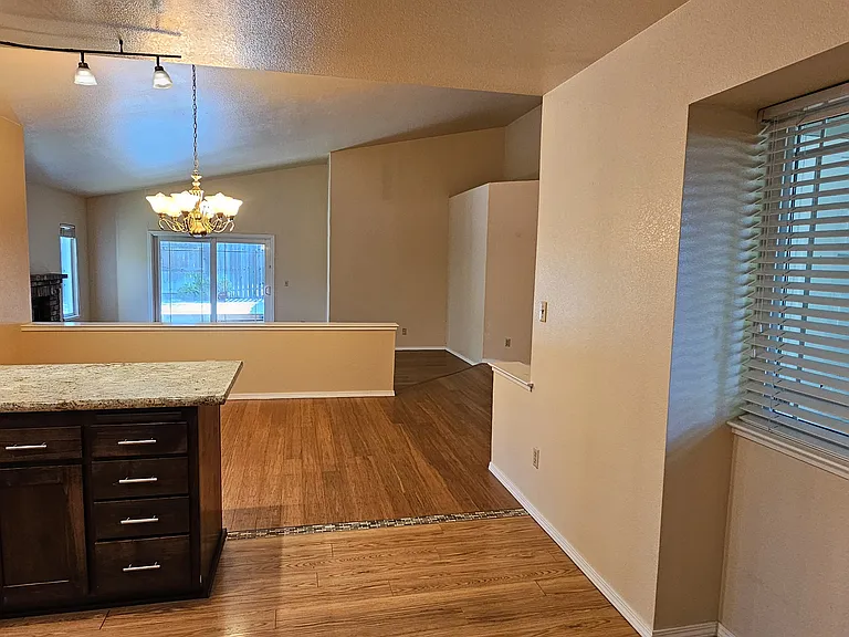 3083 Funston Dr — Photo 7