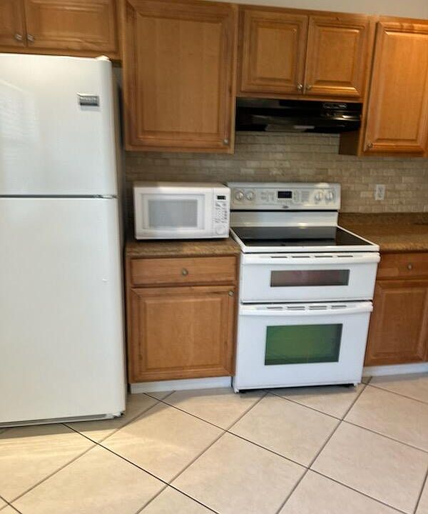 1st image of 1580 Montauk Drive