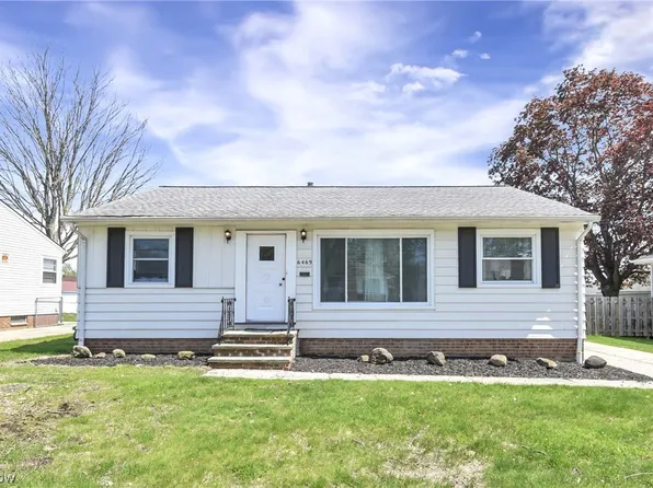 6469 Anita Dr, Parma Heights, OH 44130