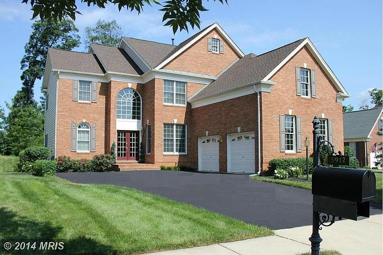 1st image of 5912 Interlachen Ct