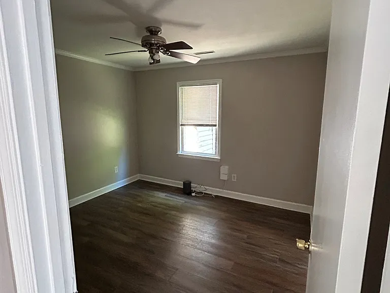 8367 Robin Lynn Rd — Photo 6