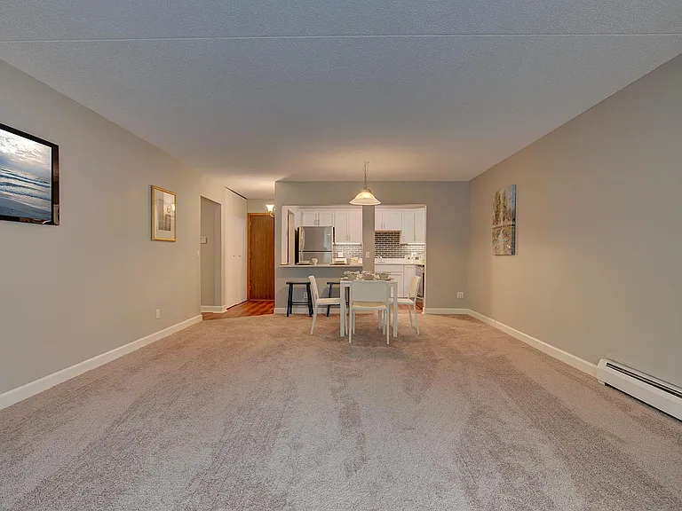 10531 Cedar Lake Rd #213 — Photo 24