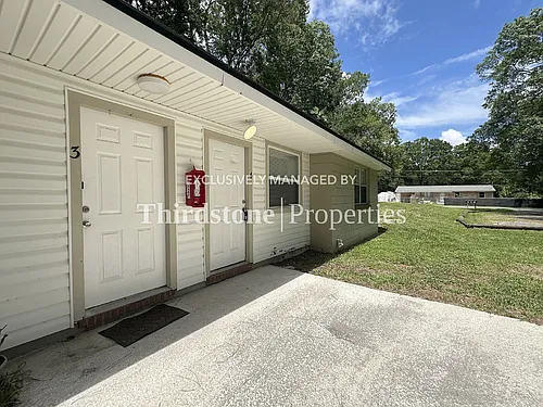 1160 Comanche St Photo 1