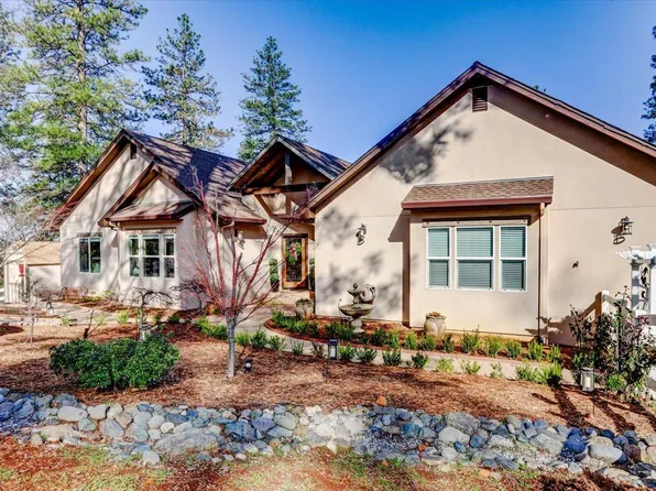 10271 Evergreen Ranch Ct, Grass Valley, CA 95949