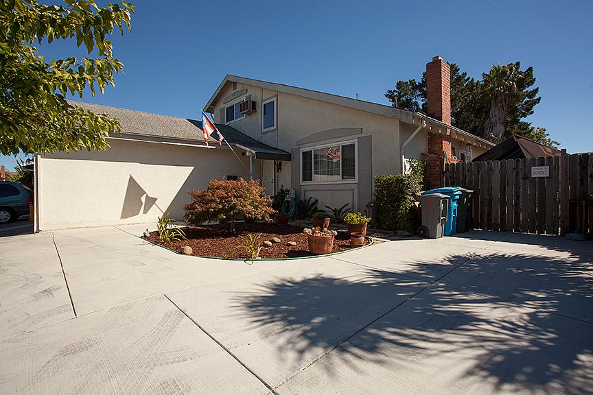 Great home extended driveway