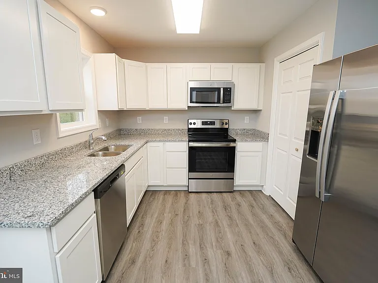 30746 Hampden Ave #A — Photo 27