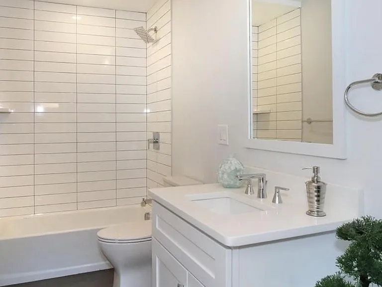 15 W Bellflower St #1 — Photo 14