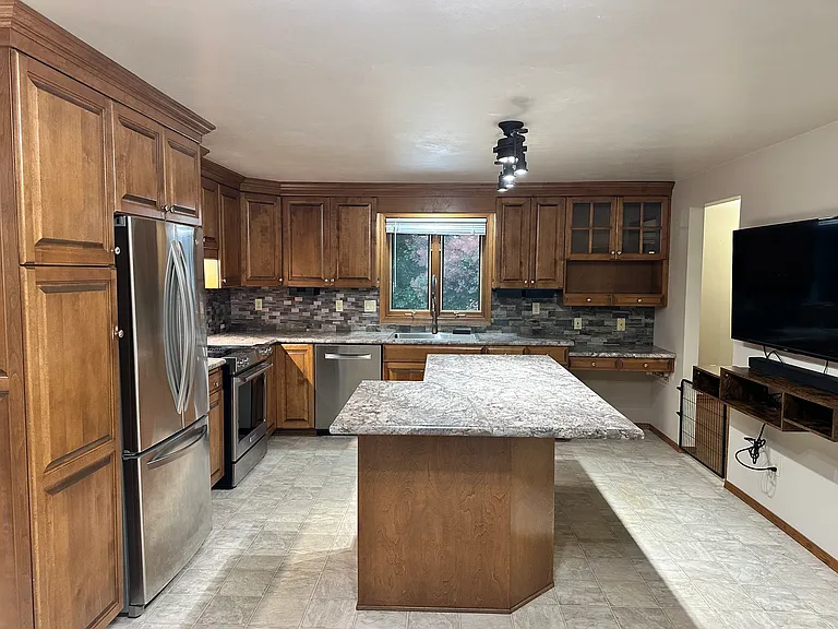 2230 Cathedral Forest Dr — Photo 9