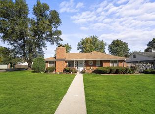 1739 Garfield Ave, Aurora, IL 60506