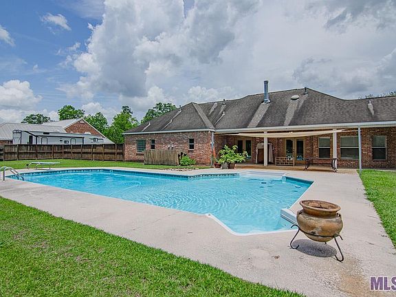 2nd image of 24130 Kirtley Dr