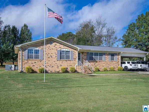 2624 Vann Dr, Gardendale, AL 35071