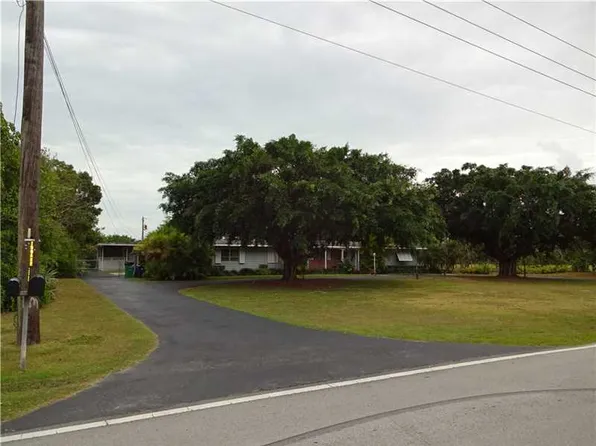 28105 SW 157th Ave, Homestead, FL 33033
