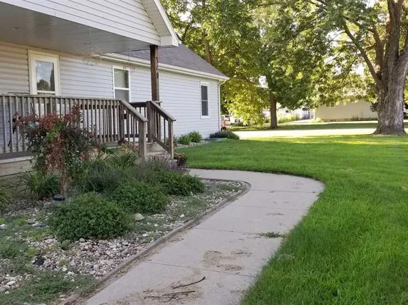310 N Logan St, Osmond, NE 68765