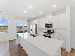 10523 Harbor Ln N, Maple Grove, MN 55369