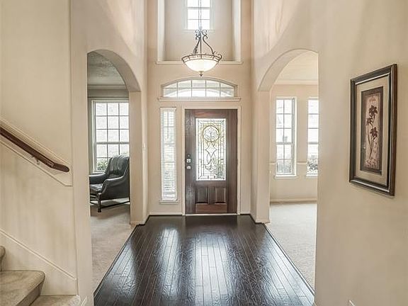 3rd image of 9719 Carina Forest Ct