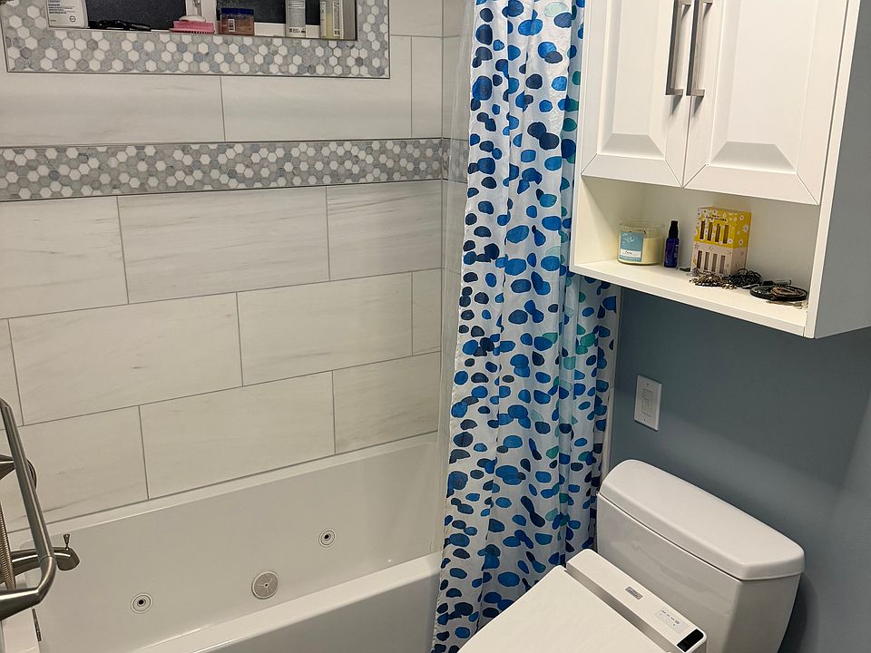 2nd image of 6255 Snowbond St
