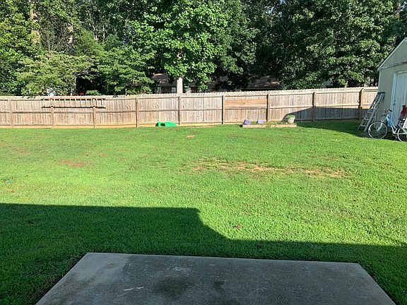 5th image of 733 Audrey Ln