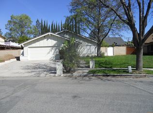 2016 Hilldale Ave, Simi Valley, CA 93063