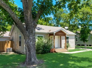 262 W Marshall St, Van Alstyne, TX 75495