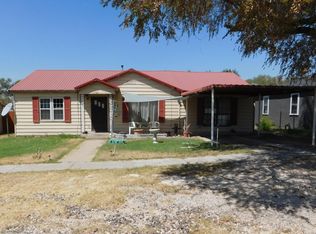 516 W 8th St, Muleshoe, TX 79347