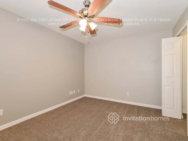 323 Boca Ciega Rd — Photo 8