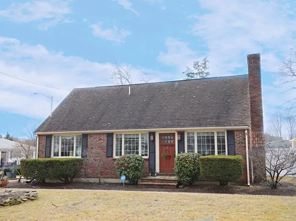 128 Main St, Saugus, MA 01906