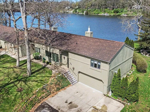 625 Vistula Ter E, Mishawaka, IN 46544