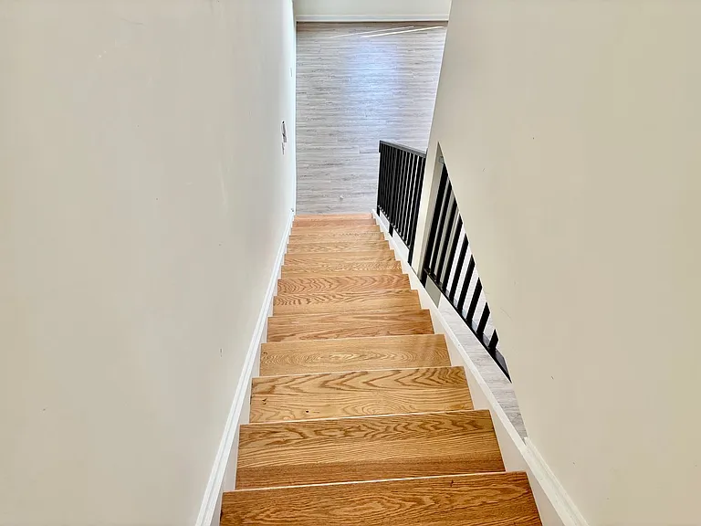 Freedom Lofts — Photo 15