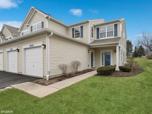3048 Falling Waters Ln, Lindenhurst, IL 60046