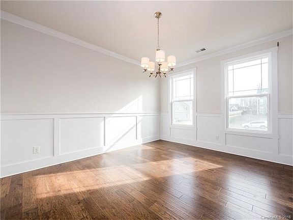 5th image of 3774 Cragganmore Ct