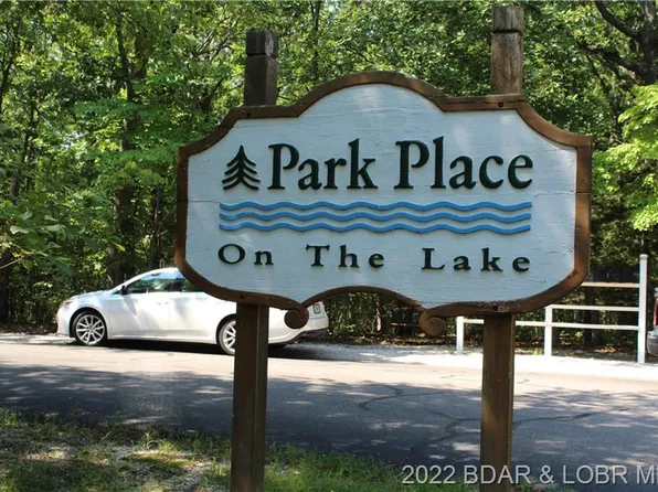 14 Park Pool Dr. #4C, Kaiser, MO 65047