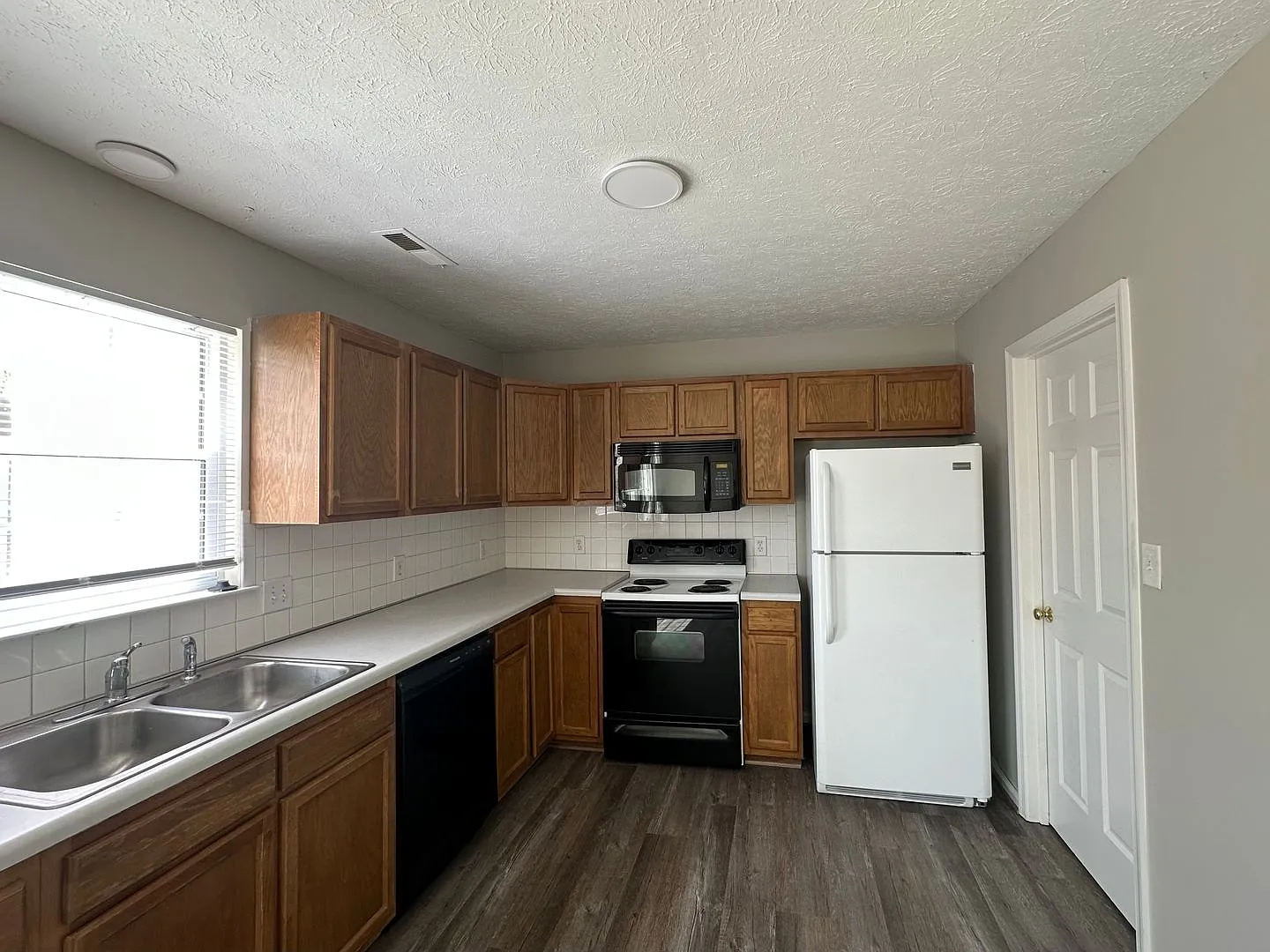 Village at Greenview Townhouse in Campbell County — Photo 4