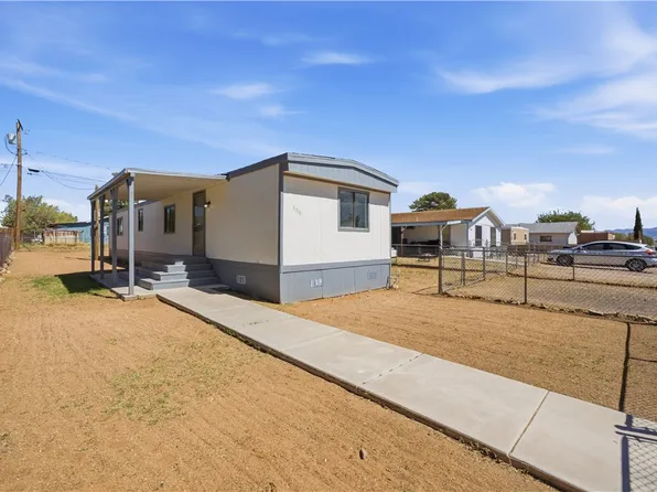 3139 E Packard Avenue, Kingman, AZ 86409