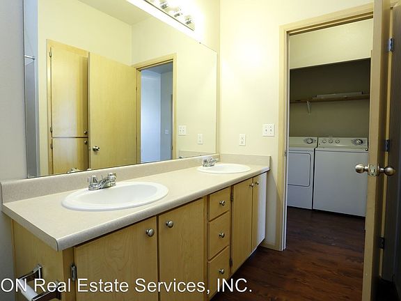 5th image of 14207 103rd Avenue Ct E APT B202