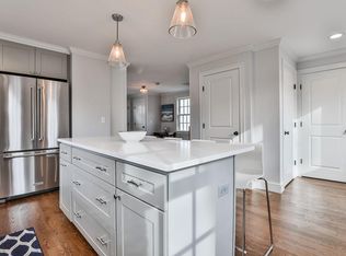 1 Papanti Ct, Newburyport, MA 01950