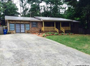 5024 Lee St, Guntersville, AL 35976