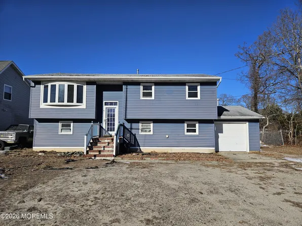 118 Walnut Dr, Lanoka Harbor, NJ 08734